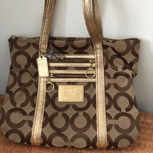 Authentic Poppy Coach Tote art glam
